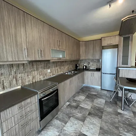 Penelope's ιιι Apartment *